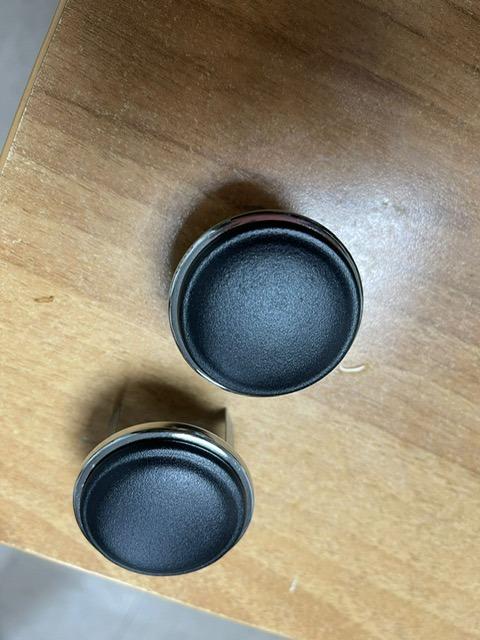 Capuchon de panneau porte Maserati Indy et Ghibli LesAnciennes.com