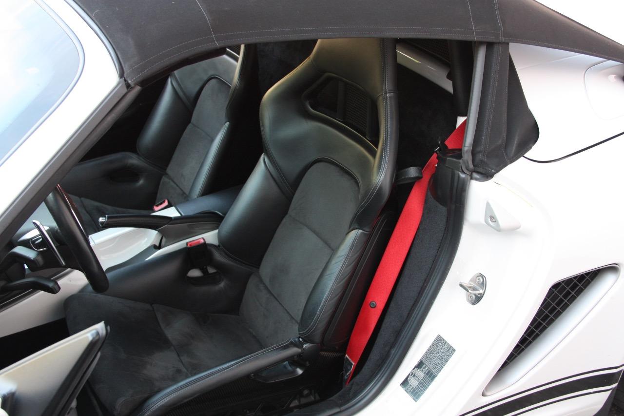 PORSCHE 987.2 Boxster Spyder Spyder 320cv LesAnciennes.com