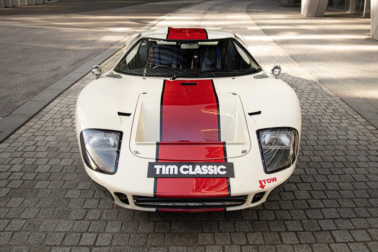 FORD GT40 GT Developement - 1975 LesAnciennes.com