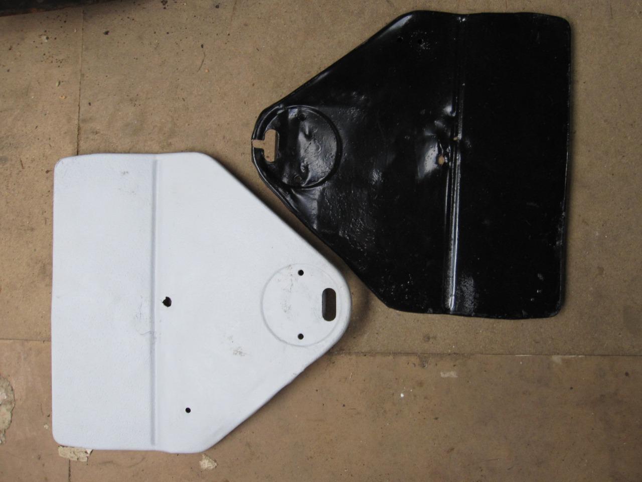 Support de plaque CITROEN Traction LesAnciennes.com