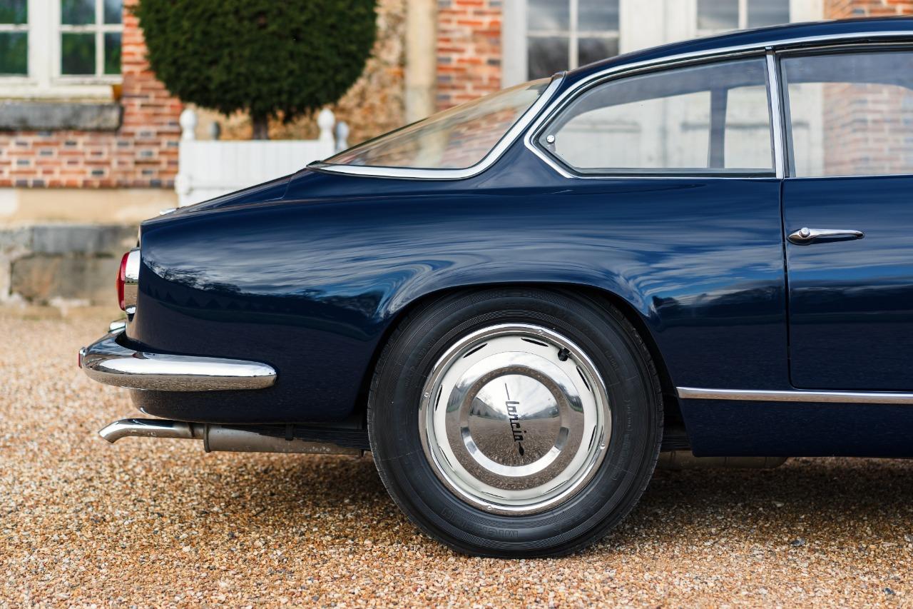 LANCIA Flaminia Super Sport Zagato - 1965 LesAnciennes.com