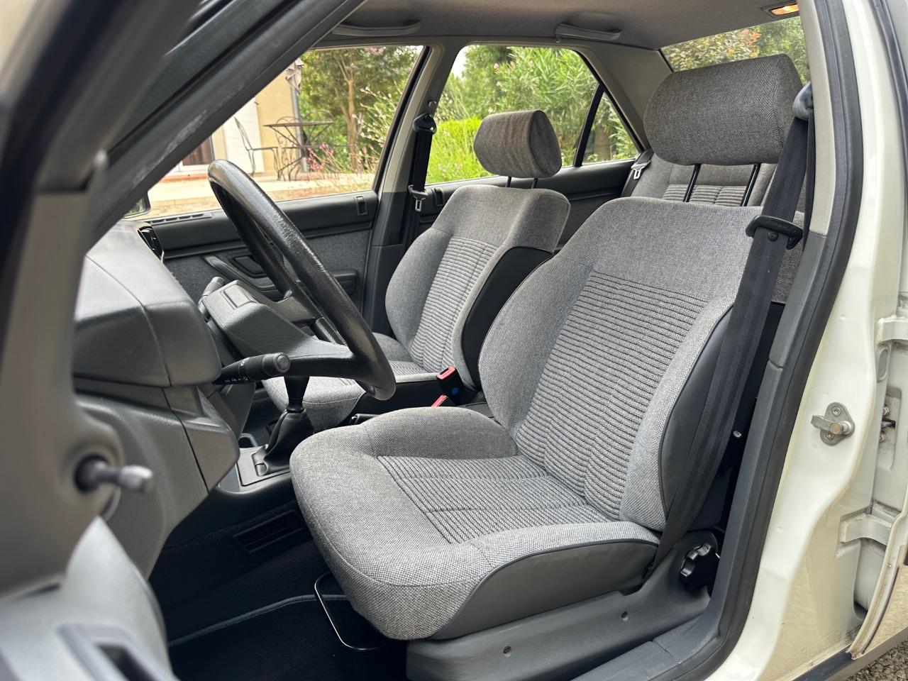 1990 Peugeot 405, foto 9