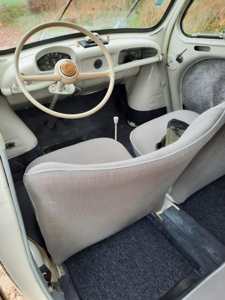 RENAULT 4CV Affaire - 1954 LesAnciennes.com