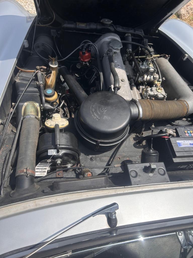 MERCEDES 190 SL - 1962 LesAnciennes.com