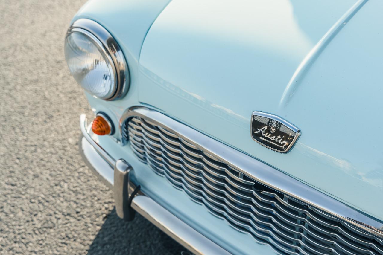 AUSTIN Mini Beach - 1971 LesAnciennes.com