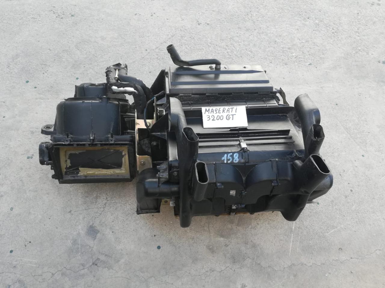Boîte chauffante pour Maserati 3200 GT LesAnciennes.com