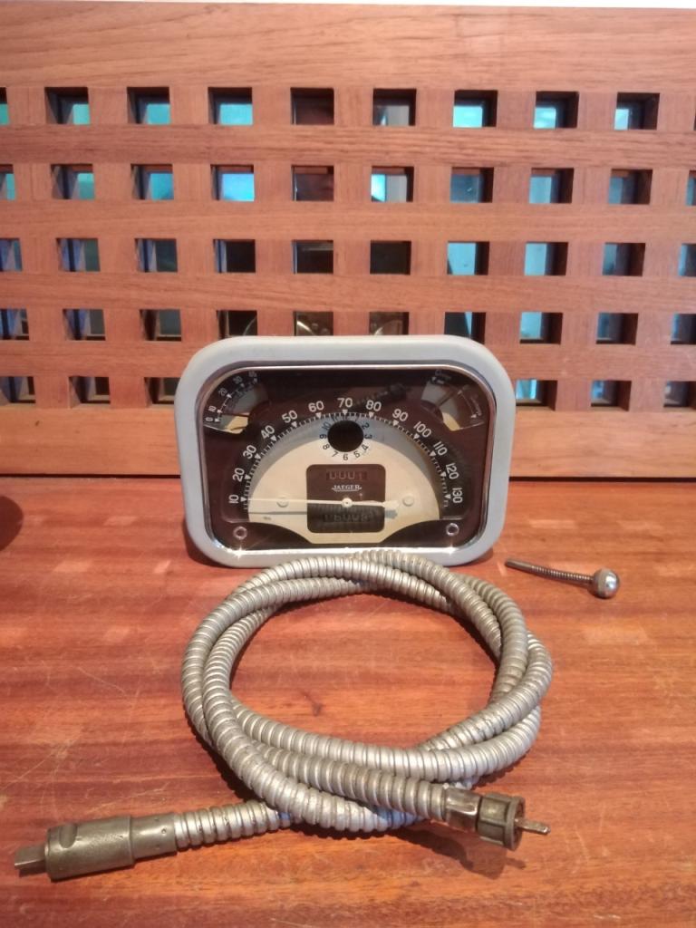 Compteur CITROEN Traction LesAnciennes.com