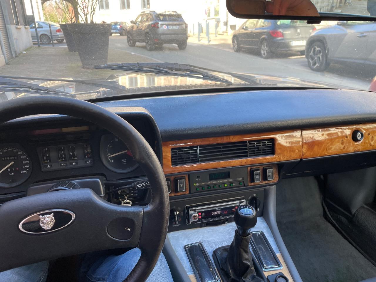 JAGUAR XJS 3,6 boîte mécanique - 1988 LesAnciennes.com