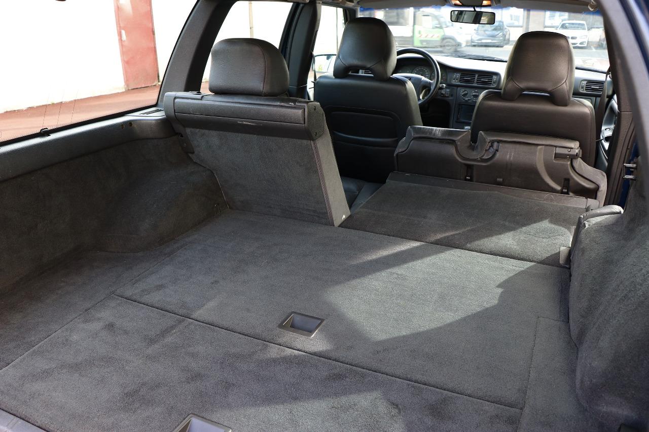 VOLVO V70 AWD - 2000 LesAnciennes.com