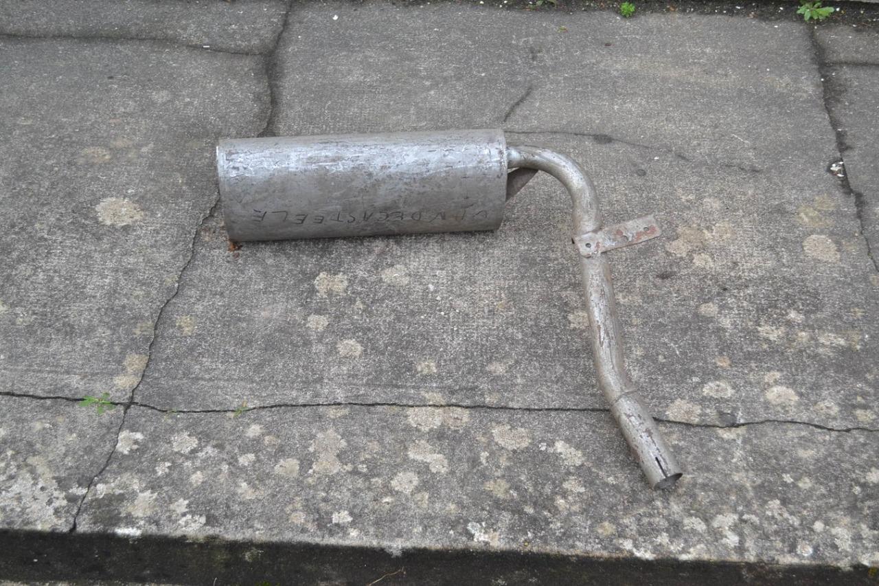 Silencieux de sortie PEUGEOT 204-304 ess, neuf LesAnciennes.com