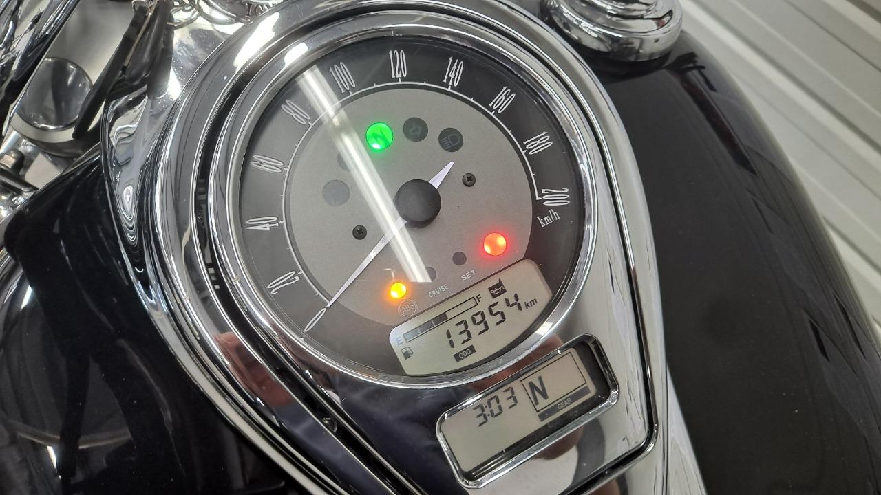 KAWASAKI VN1700 TOURER LesAnciennes.com