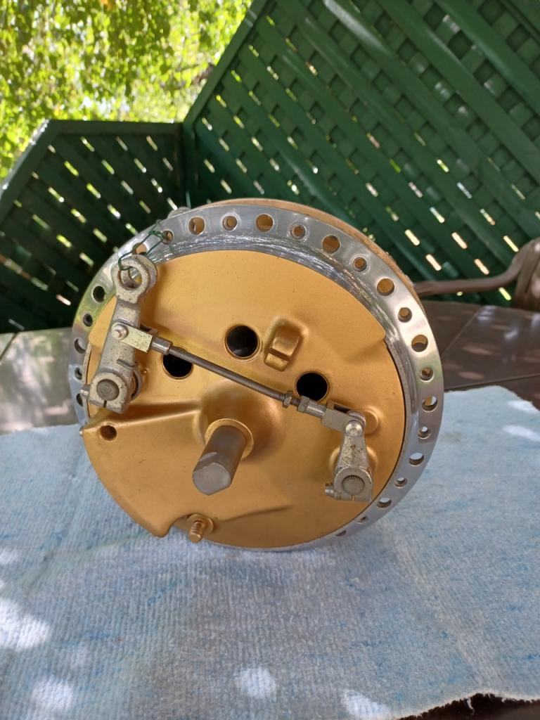 Frein SUZUKI GT 750 LesAnciennes.com