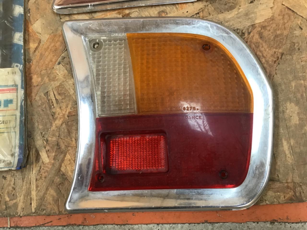 POCHETTE JOINTS FEUX CLIGNOTANTS PEUGEOT 504 LesAnciennes.com