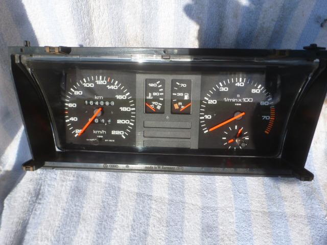 AUDI 100 coupe LesAnciennes.com