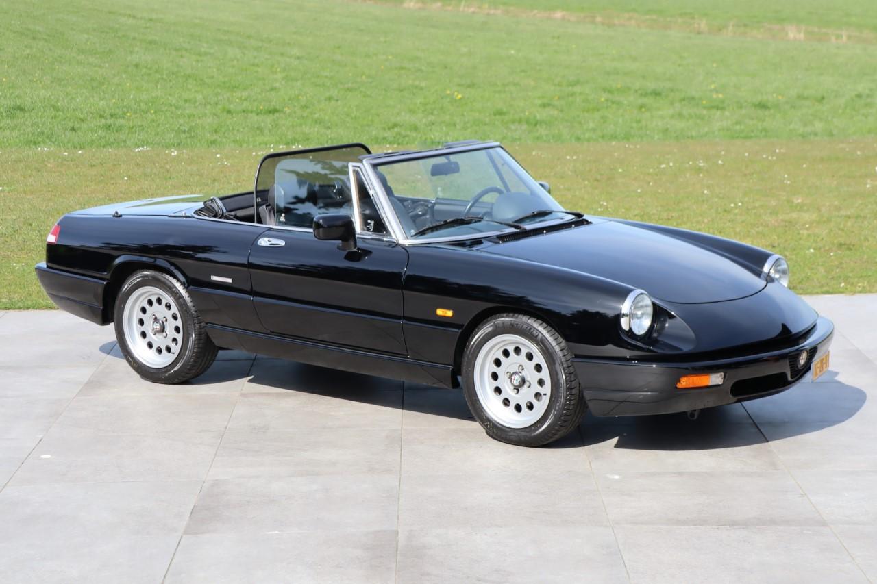 ALFA ROMEO Spider Veloce 2.0 - 1991 LesAnciennes.com