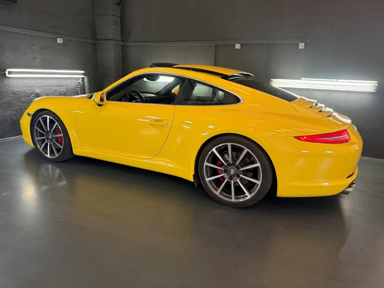 PORSCHE 911 991 3.8 CARRERA S LesAnciennes.com