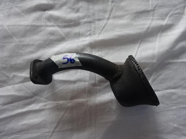 Tuyau d'aspiration d'huile pour Maserati Merak LesAnciennes.com