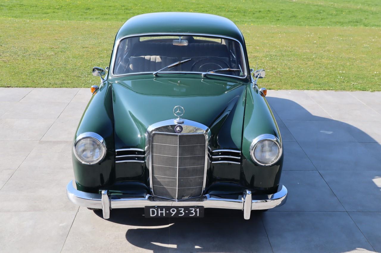MERCEDES-BENZ 100-serie 180 D - 1958 LesAnciennes.com