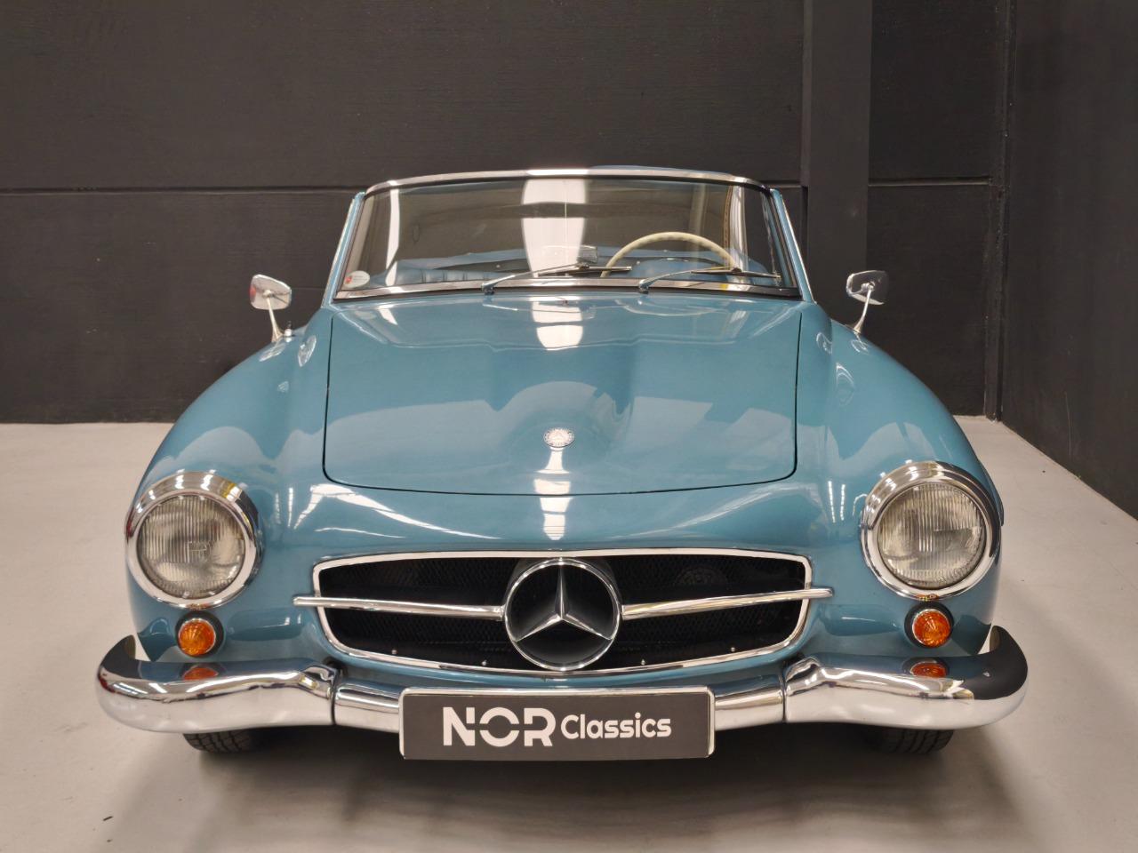 MERCEDES 190 SL - 1962 LesAnciennes.com