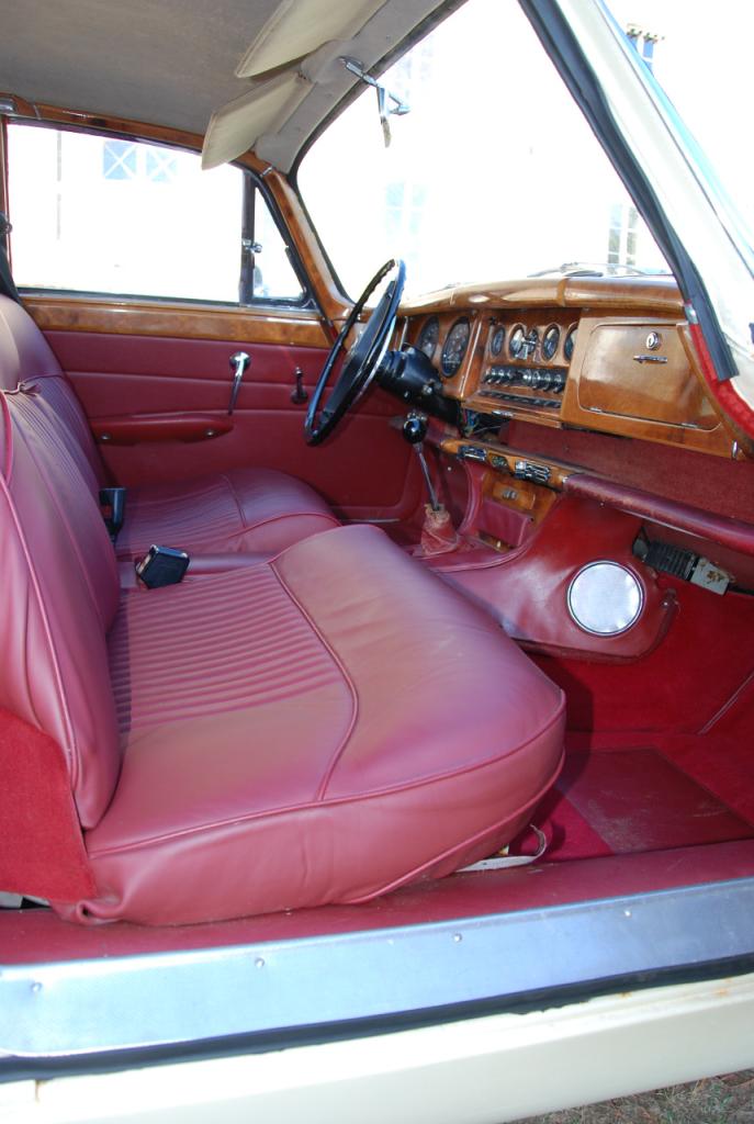 JAGUAR MK10 4 doors Saloon - 1965 LesAnciennes.com