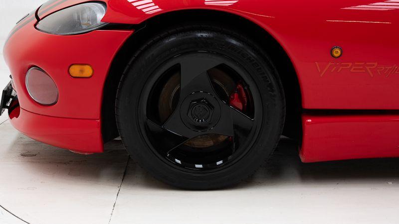 CHRYSLER Viper - 1994 LesAnciennes.com