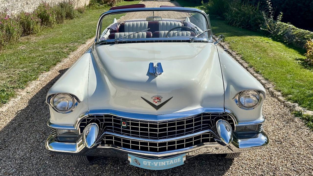 CADILLAC 62 cabriolet - 1955 LesAnciennes.com