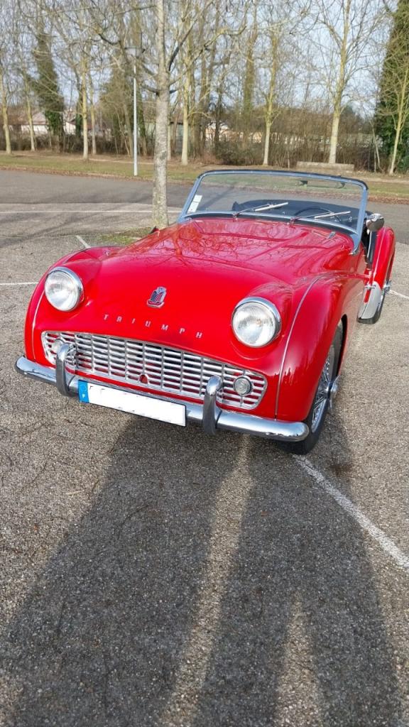 TRIUMPH TR3A - 1957 LesAnciennes.com