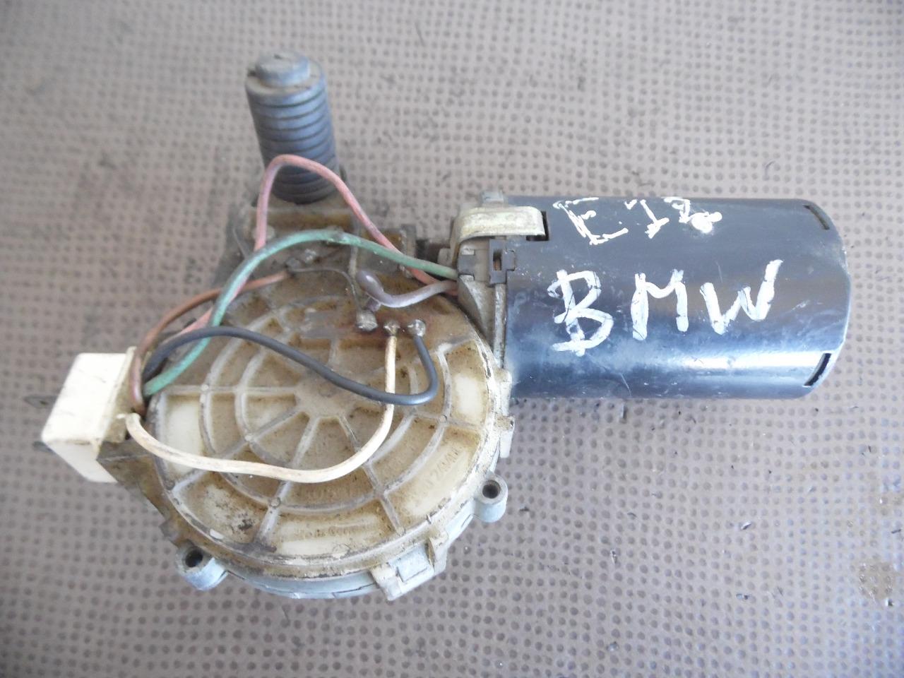 MOTEUR ESSUIE-GLACE 61611367808 BMW E12 LesAnciennes.com