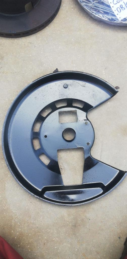 Boucliers de disque frein avant Lamborghini Urraco LesAnciennes.com