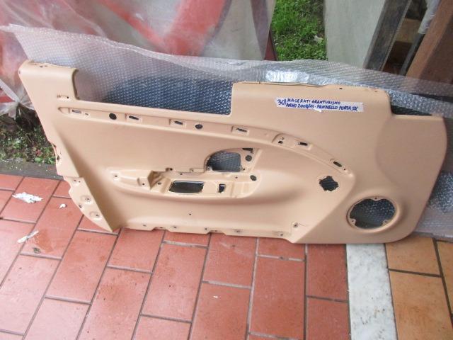 Panneau de porte gauche Maserati Granturismo LesAnciennes.com