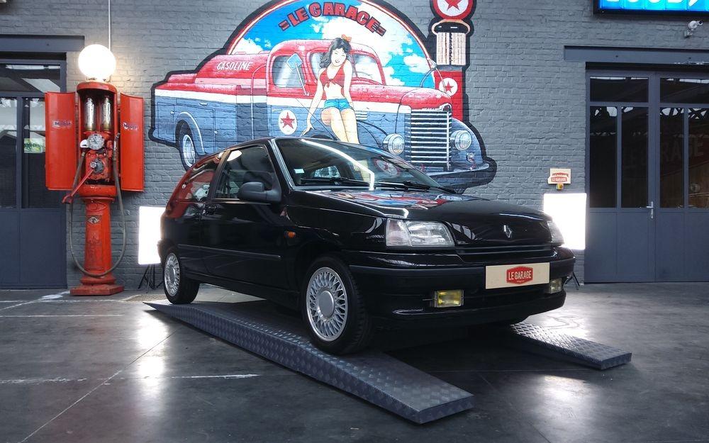RENAULT Clio BACCARA - 1991 LesAnciennes.com