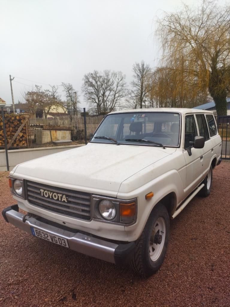 TOYOTA Land Cruiser HJ 60 - 1985 LesAnciennes.com