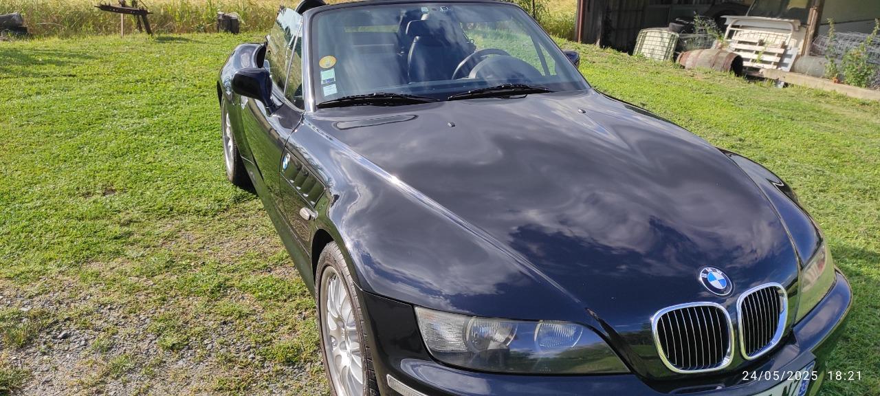 BMW Z3 3.0L Roadster - 2001 LesAnciennes.com