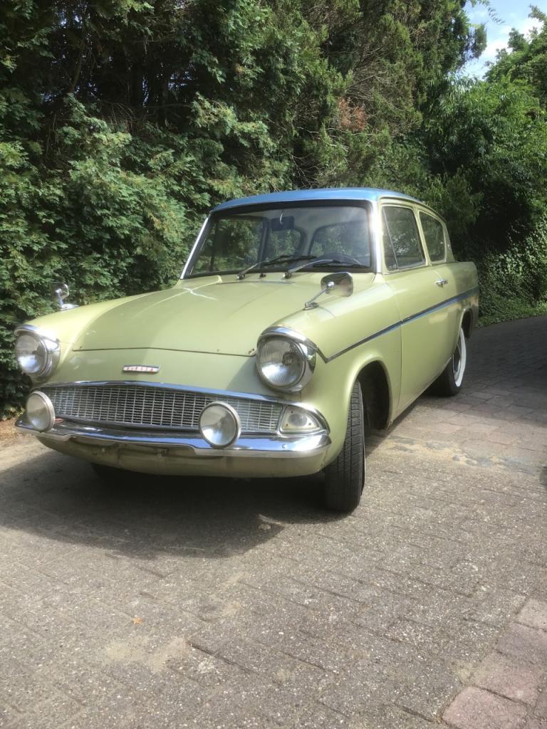 FORD Anglia 106E - 1963 LesAnciennes.com