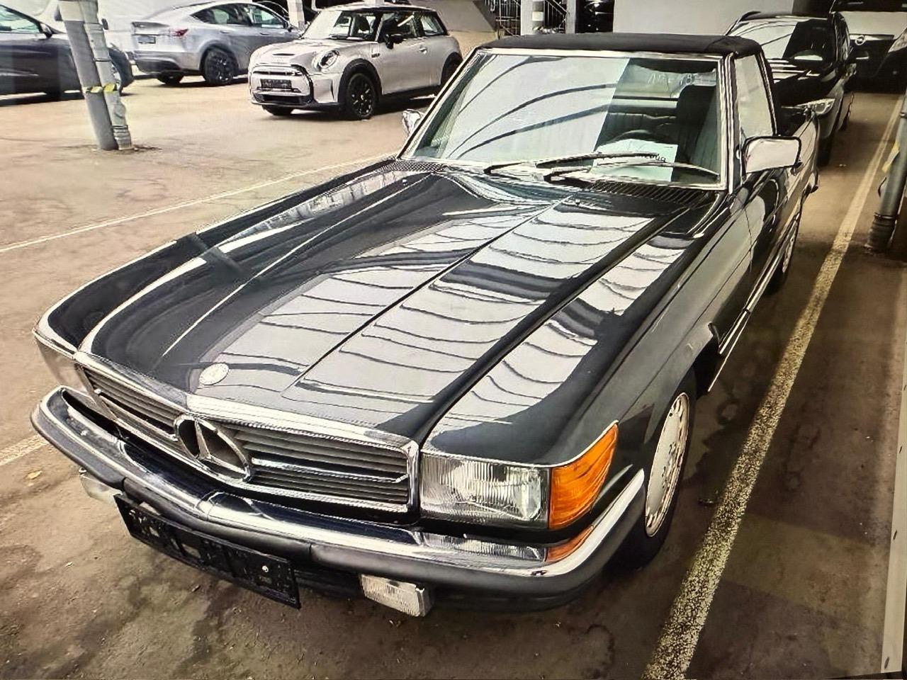 MERCEDES 300 SL R107 - 1986 LesAnciennes.com