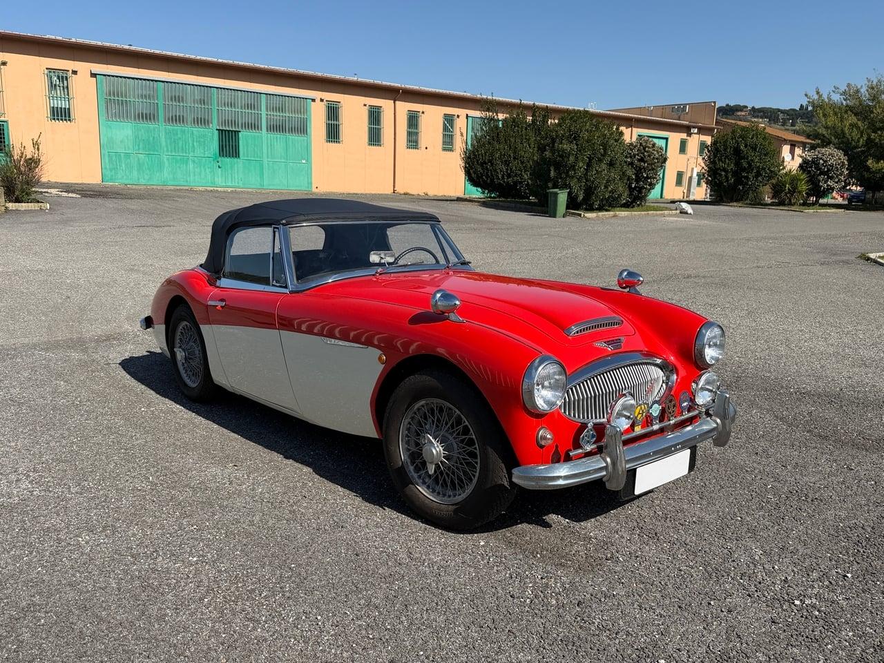 1962 Austin-Healey 3000 MkII BJ7 LesAnciennes.com