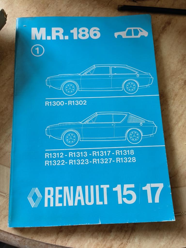 RTA carrosserie Renault 15/17 LesAnciennes.com