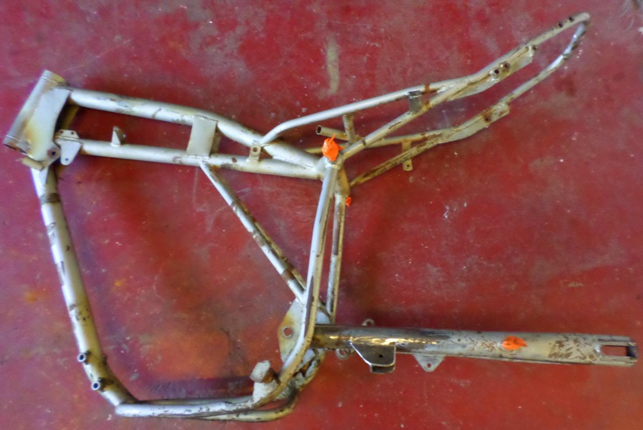 Pièces HUSQVARNA 250 WR LesAnciennes.com