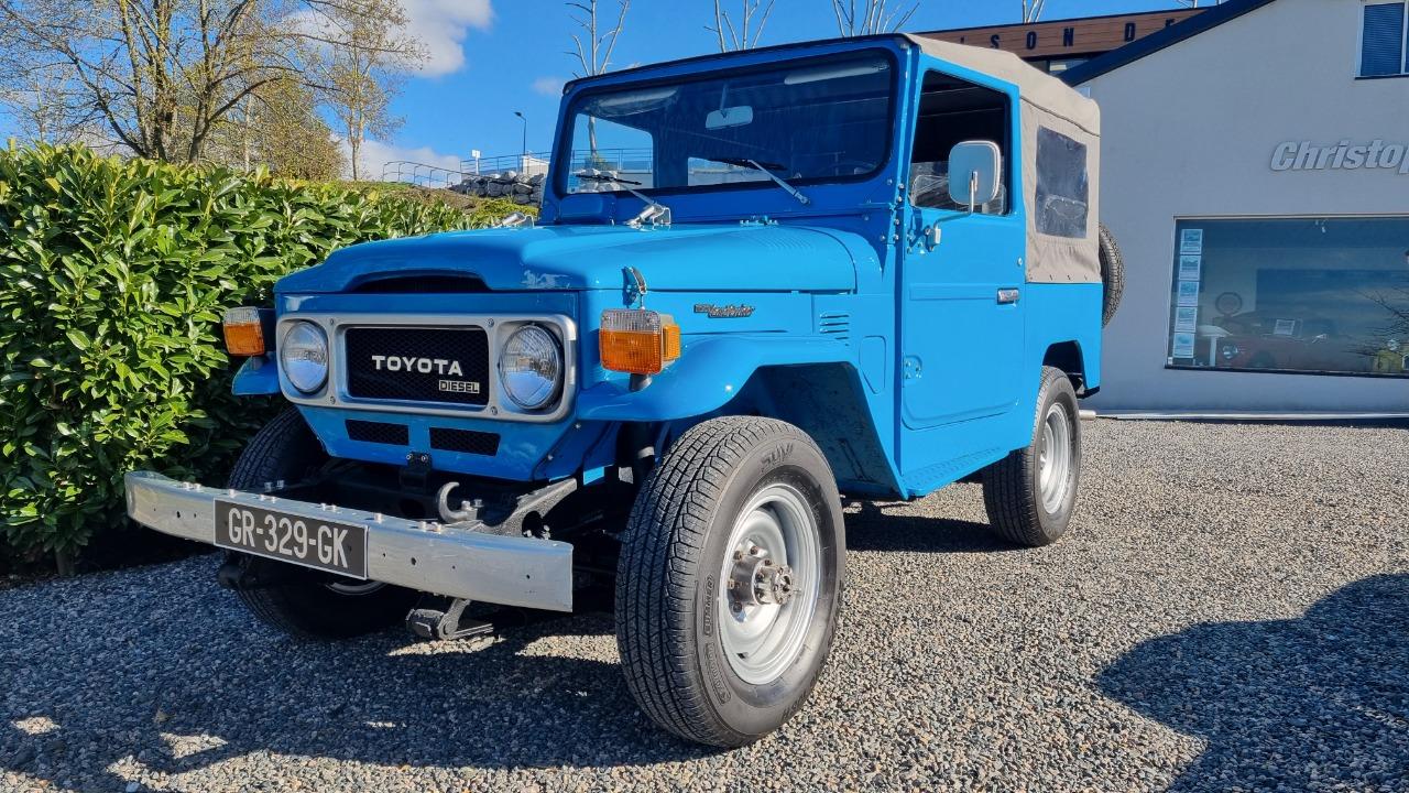 TOYOTA Land Cruiser Bj42 3400 diesel - 1982 LesAnciennes.com