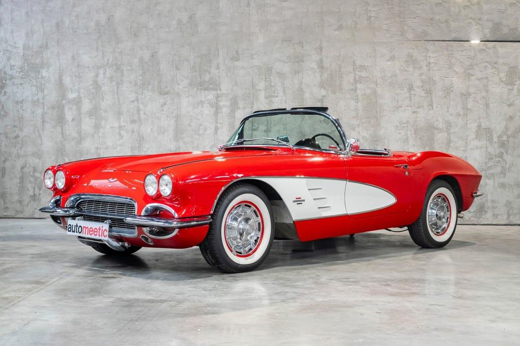 CHEVROLET Corvette C1 - 1961 LesAnciennes.com