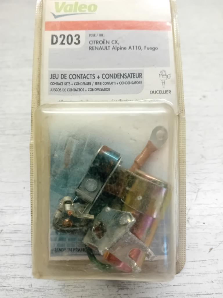 D203 RUPTEURS CONDENSATEUR RENAULT ALPINE A110 LesAnciennes.com