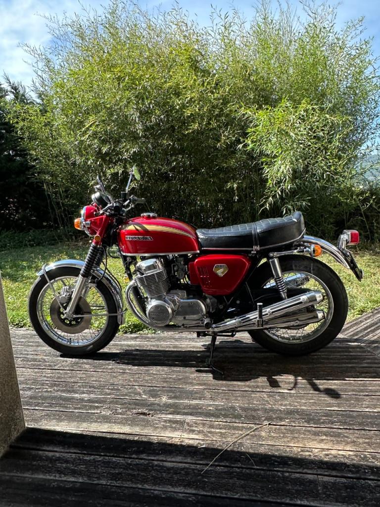 HONDA CB 750 Four K0 - 1970 LesAnciennes.com