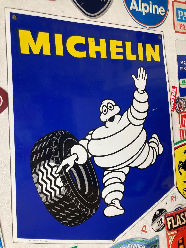 Plaque Michelin LesAnciennes.com