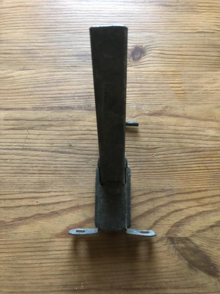 Verrou de capot 2CV à partir de 1970 LesAnciennes.com