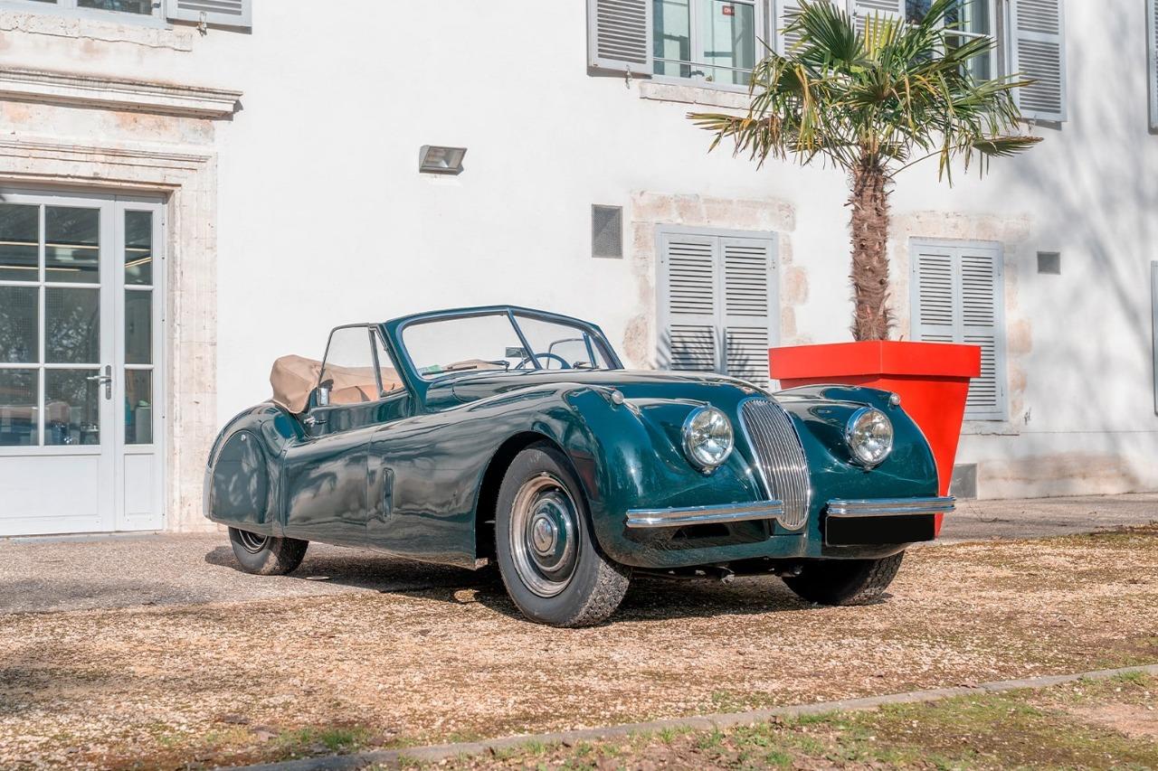 JAGUAR XK120 Cabriolet - Matching - 1954 LesAnciennes.com