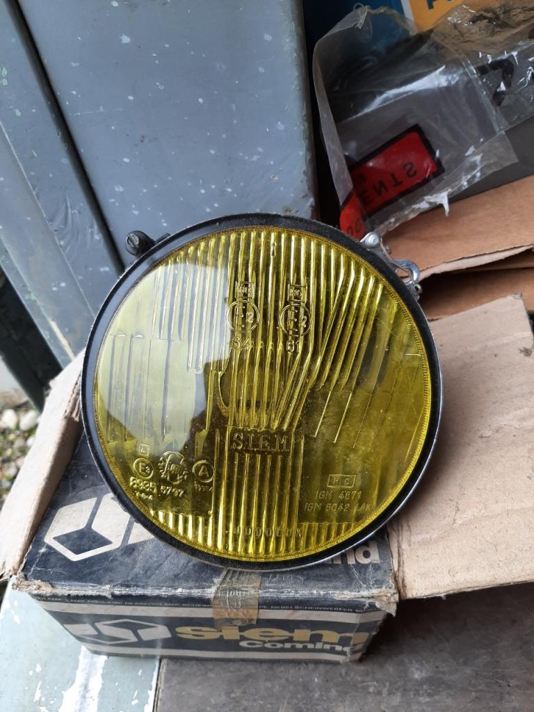 Phare ALFA ROMEO Alfetta Gtv LesAnciennes.com