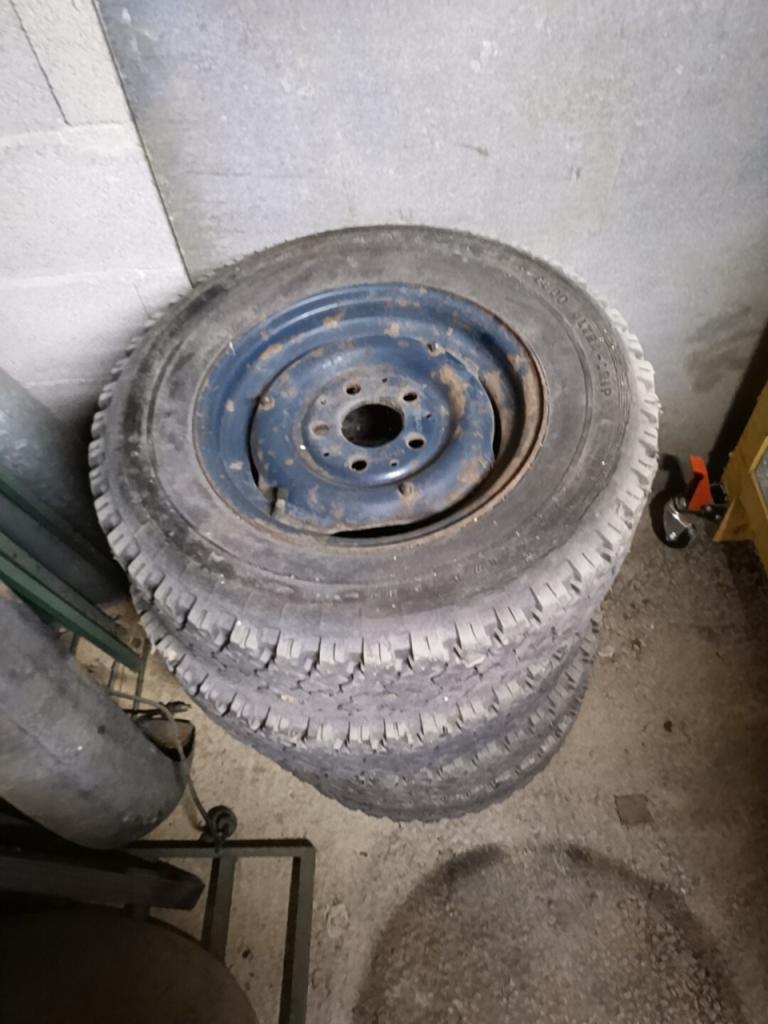 Roues complètes de MERCEDES 250 CE w111 LesAnciennes.com