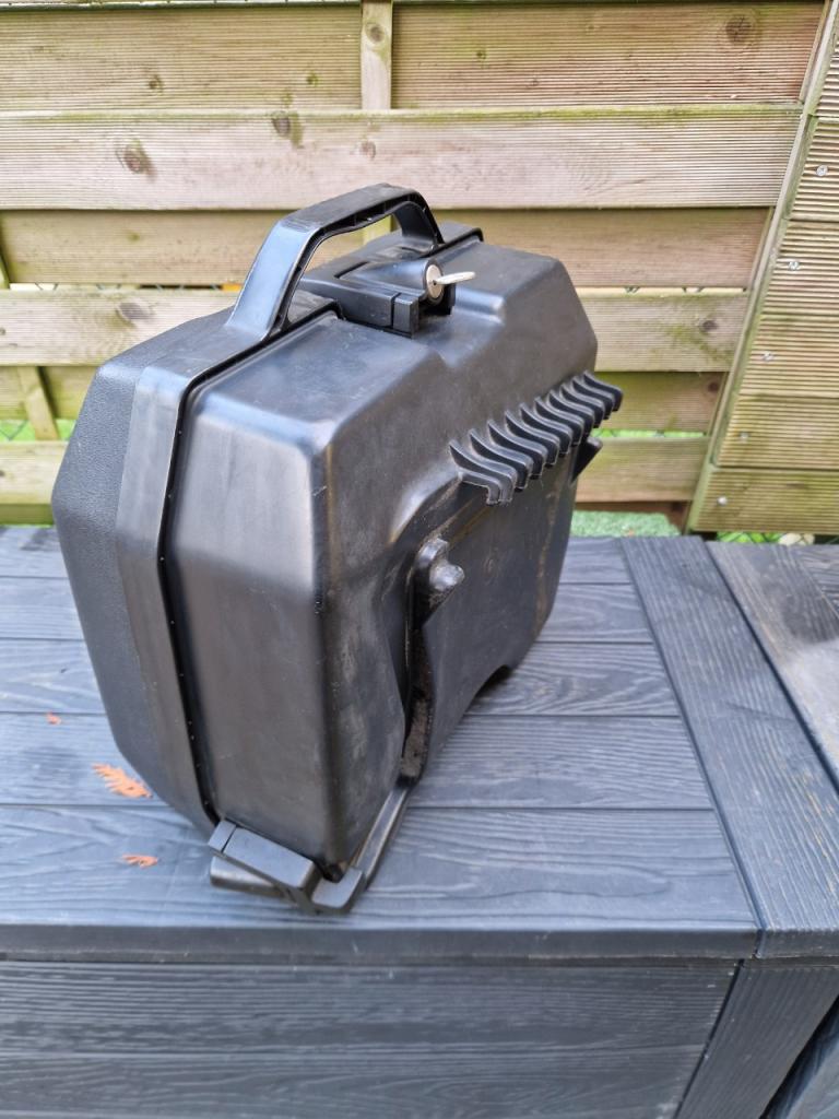 Sacoche city Bmw LesAnciennes.com