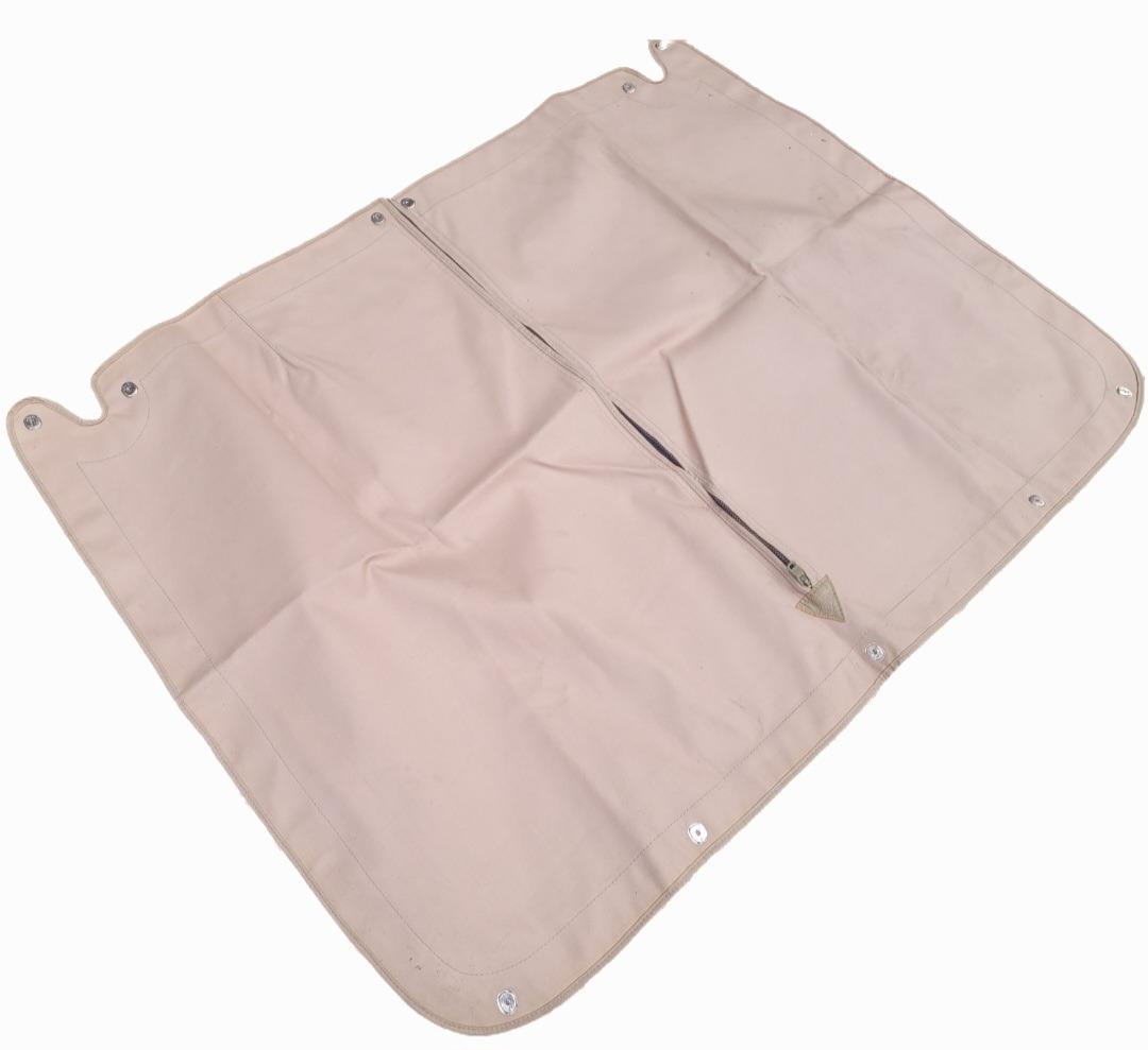 TONNEAU COVER SHORT MGA ROADSTER LesAnciennes.com