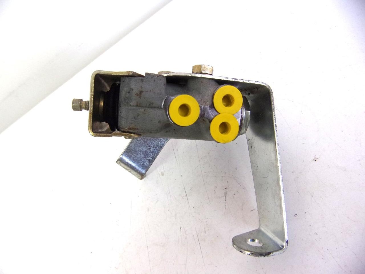 Correcteur Répartiteur Freinage CITROEN Visa-C15 LesAnciennes.com